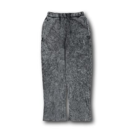 Thirteen Studios / Mineral Washed Sweatpant